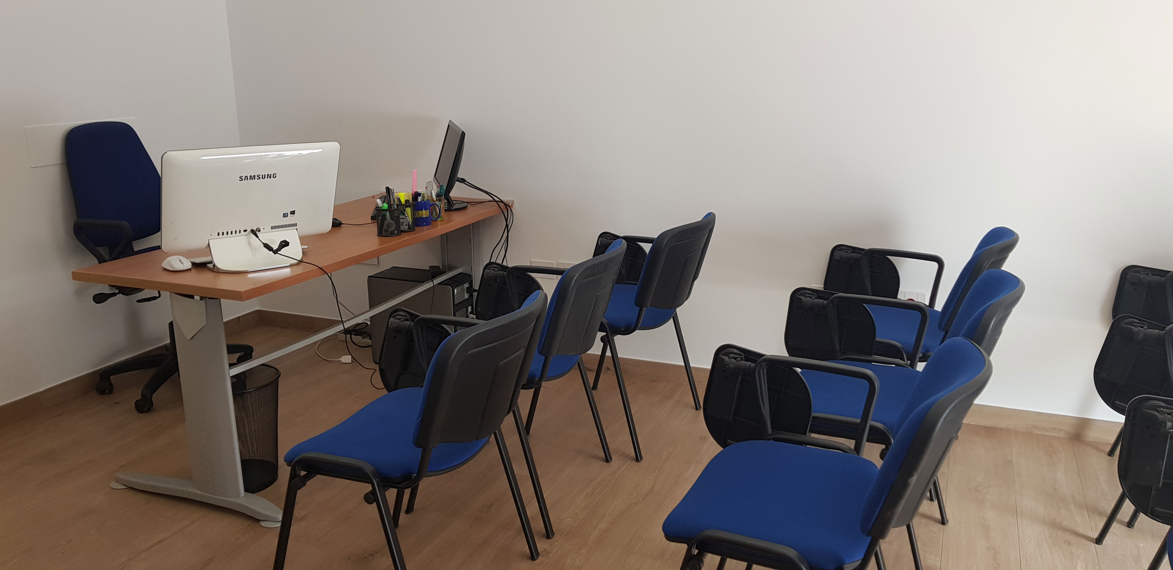 Aule 2